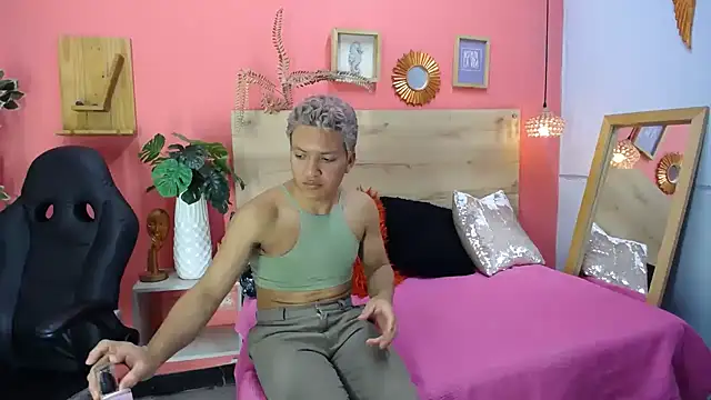 aslyhernandez 7 online show from 04-04-26, 10:11