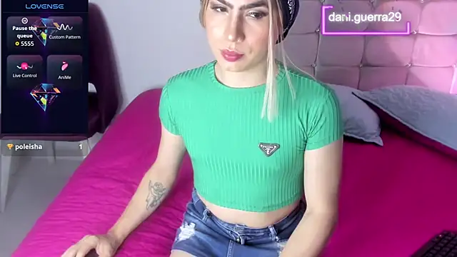 Snapshot of saskya chatting on 09-26-25, 05:25 saskya online show from 09-26-25, 05:25