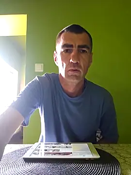 Gabesz1986xh online show from 04-15-26, 10:10