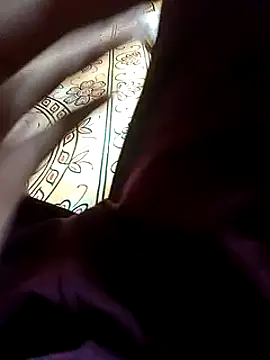 Snapshot of Johnysins24 chatting on 03-18-25, 07:12 Johnysins24 online show from 03-18-25, 07:12