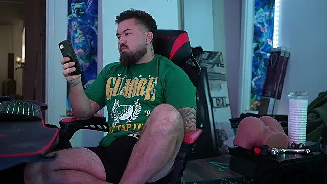 Snapshot of B_The_Creator_X chatting on 02-04-26, 11:44 B The Creator X online show from 02-04-26, 11:44