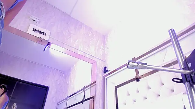 Victoriaa millers online show from 06-14-26, 11:44