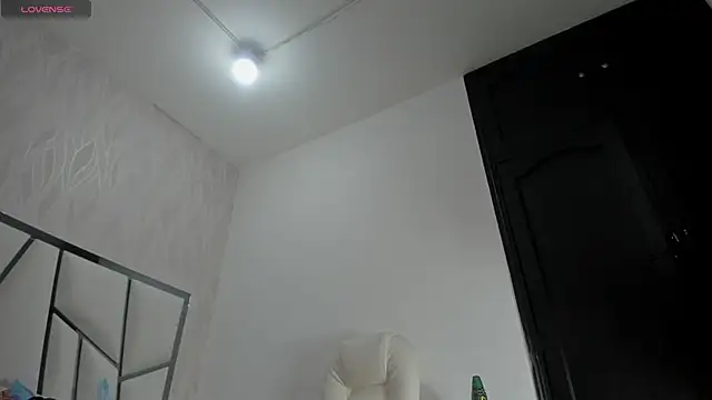 Victoriaa millers online show from 01-12-26, 07:09