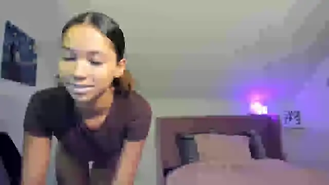 Snapshot of cedaya444 chatting on 12-02-24, 01:30 cedaya444 online show from 12-02-24, 01:30