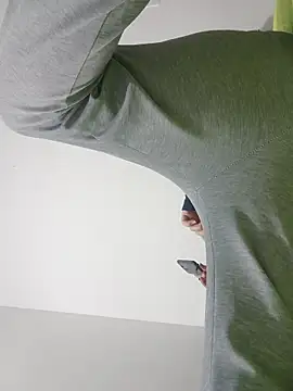 beautiful hands  online show from 03-14-26, 12:16