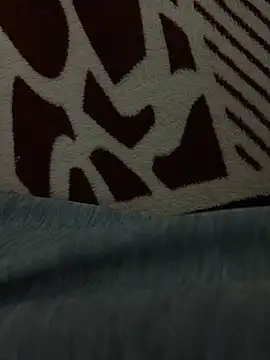 beautiful hands  online show from 03-26-26, 11:13