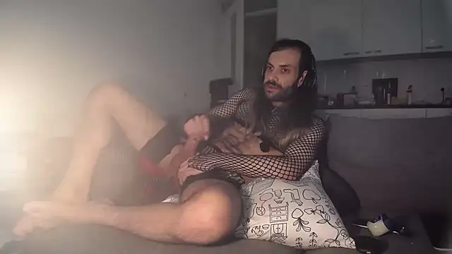 P4RtYBOII92 online show from 09-15-25, 04:51