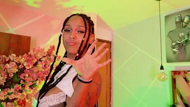 Elith noa online show from 09-22-25, 06:58