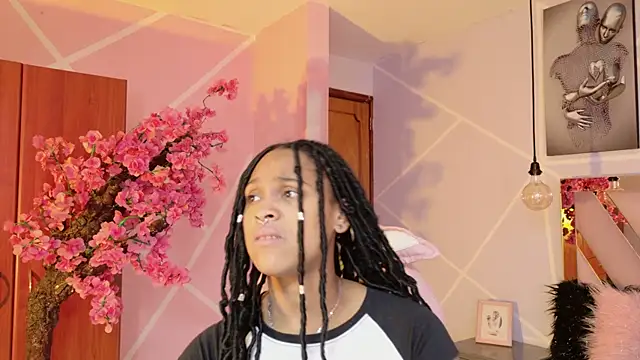 Elith noa online show from 09-25-25, 07:31