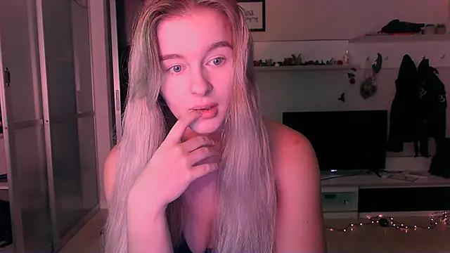 Snapshot of Eva_Jaya chatting on 09-27-25, 01:06 Eva Jaya online show from 09-27-25, 01:06