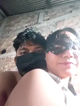 Cuterinki online show from 11-29-25, 05:24