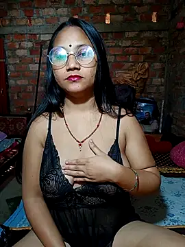 Cuterinki online show from 02-12-26, 06:57