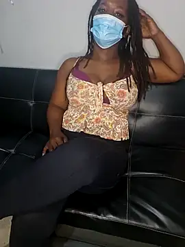 SexyMbalee online show from 12-19-25, 04:53