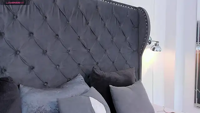 ellen gracee online show from 10-03-25, 07:59