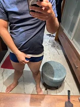 versatile guy01 online show from 01-12-26, 08:43