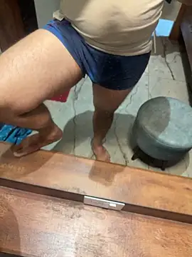 versatile guy01 online show from 11-19-25, 02:55