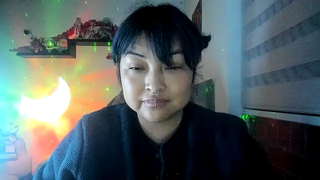 Shaddycute  online show from 03-25-26, 10:14