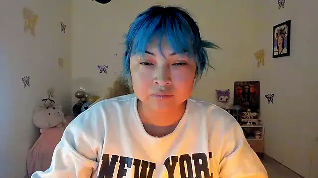 Shaddycute  online show from 09-27-25, 05:13