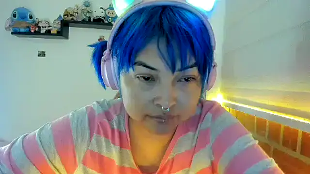 Shaddycute  online show from 11-02-25, 04:56