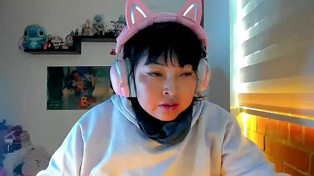 Shaddycute  online show from 02-20-26, 06:10