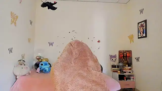 Shaddycute  online show from 09-30-25, 03:18