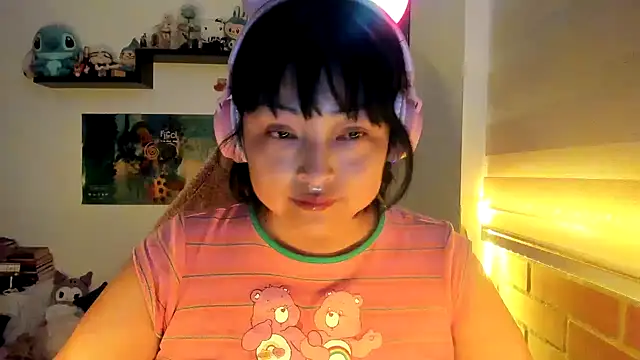 Shaddycute  online show from 02-10-26, 12:04