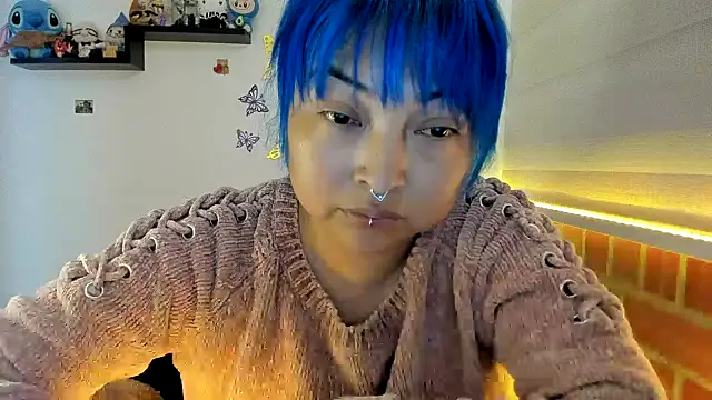 Shaddycute  online show from 11-12-25, 04:33