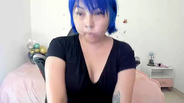 Shaddycute  online show from 10-09-25, 07:36