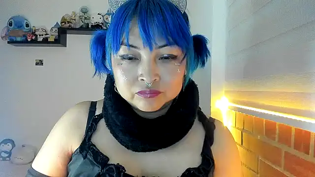 Shaddycute  online show from 11-07-25, 01:32