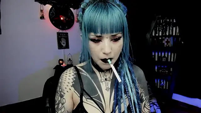 Snapshot of DimmuandDarkness chatting on 01-18-26, 12:19 DimmuandDarkness online show from 01-18-26, 12:19