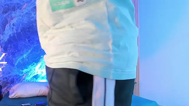 Troykhalil online show from 09-29-25, 08:14