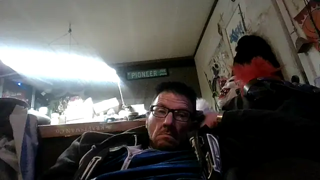 gettinit2wice online show from 10-30-25, 01:42