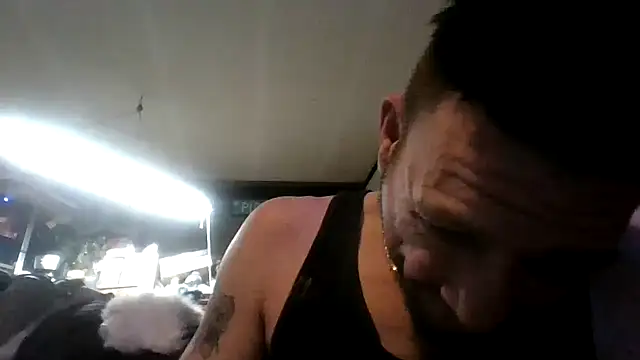 gettinit2wice online show from 10-31-25, 08:49