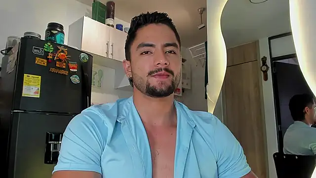 Snapshot of Jaxxon_ chatting on 03-18-25, 05:44 Jaxxon online show from 03-18-25, 05:44