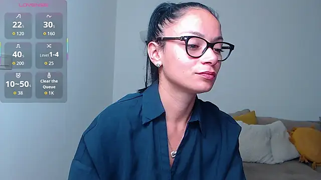 Snapshot of BabySerene chatting on 10-13-25, 01:40 BabySerene online show from 10-13-25, 01:40
