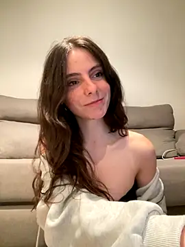 Snapshot of coquette15 chatting on 10-15-25, 07:33 coquette15 online show from 10-15-25, 07:33