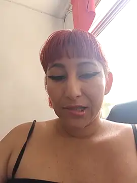 florecita9 online show from 12-16-25, 06:01