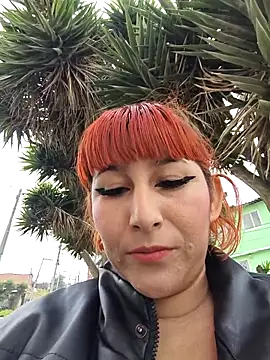 florecita9 online show from 11-05-25, 03:48