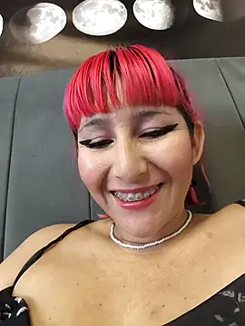 florecita9 online show from 09-20-25, 04:23