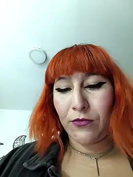 florecita9 online show from 11-08-25, 07:28