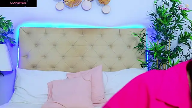 DaliyaArabian online show from 04-24-26, 01:57