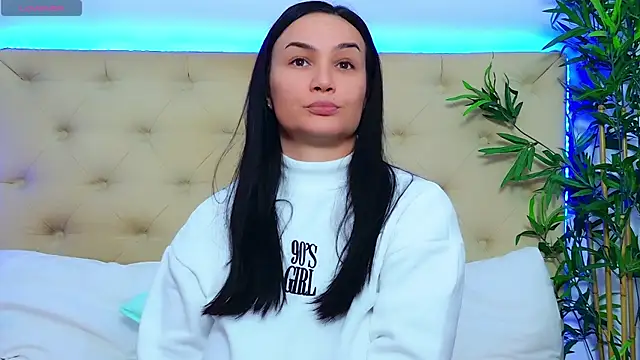 DaliyaArabian online show from 12-16-25, 01:04