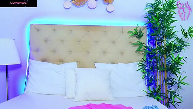 DaliyaArabian online show from 11-11-25, 01:06