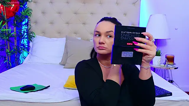 DaliyaArabian online show from 03-21-25, 01:01