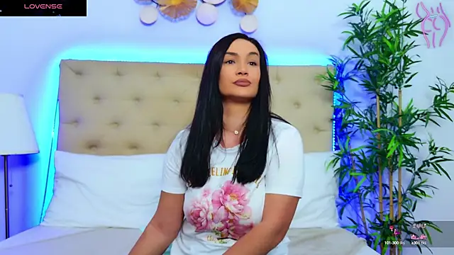 DaliyaArabian online show from 10-20-25, 11:55