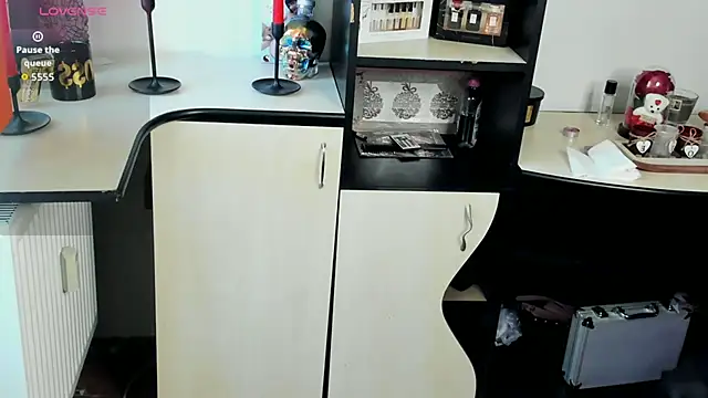 EvelynLexy online show from 04-26-26, 08:33
