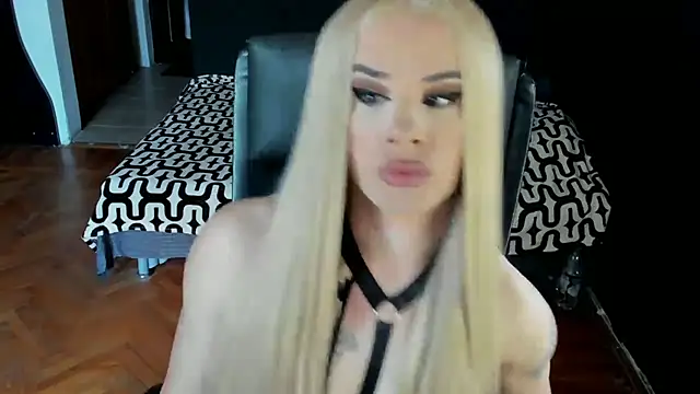 EvelynLexy online show from 09-22-25, 07:36