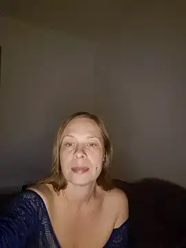 katiestevens online show from 09-26-25, 09:21