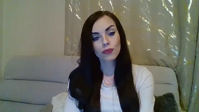 Snapshot of CassieSensual chatting on 05-01-26, 06:13 CassieSensual online show from 05-01-26, 06:13