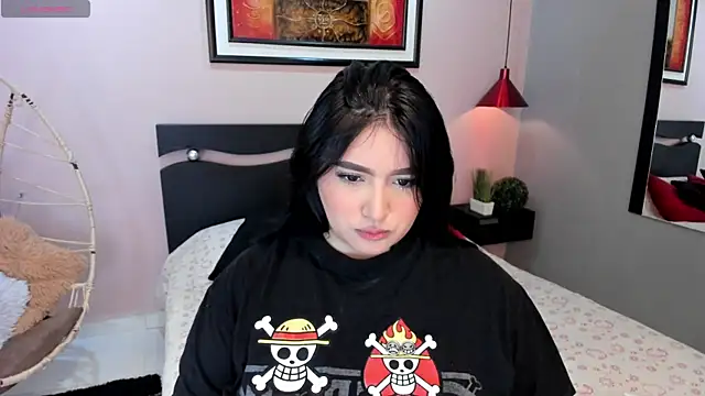 Snapshot of _nina_sweet chatting on 03-15-25, 12:02 nina sweet online show from 03-15-25, 12:02